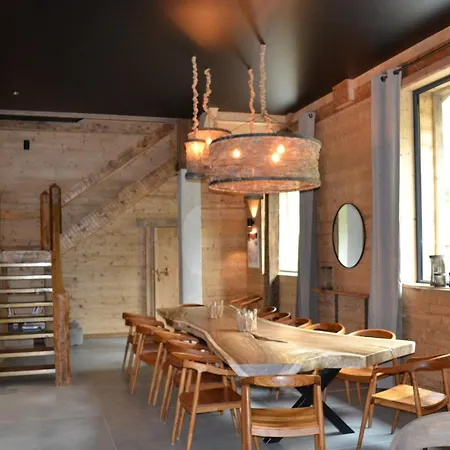 Le Petit Bes By Leavetown Vacations Chalet
